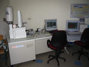 Microscopie électronique à balayage (MEB)